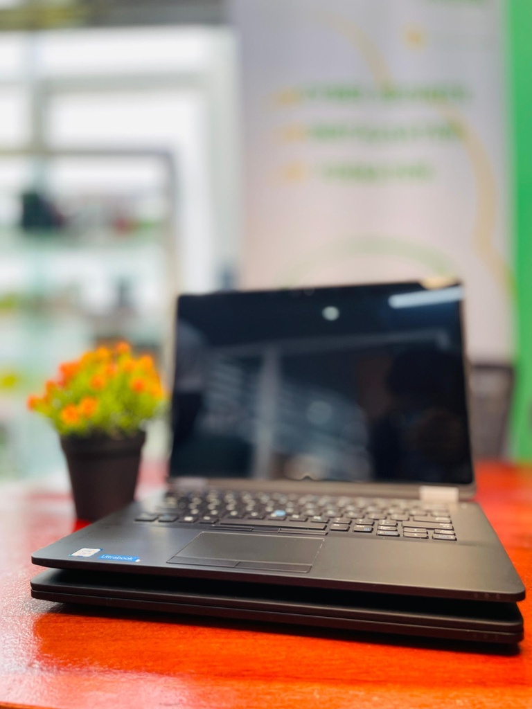 LAPTOP DELL Latitude E7470 tactile CORE-i5 6th gén, DDR 256Go SSD M.2 / RAM 8Go