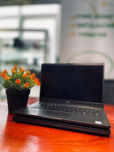 DELL Latitude 7300 CORE-i5 vPro 8th gén, DDR 256Go SSD M.2 / RAM 8Go